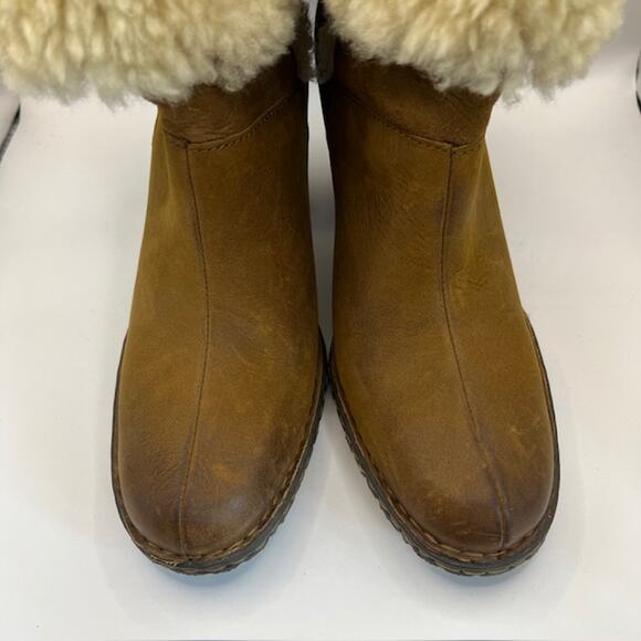 Born Boots Donna Booties Womens 8.5 Cognac Brown Leather Sherpa Lined Block Heel - Picture 2 of 10